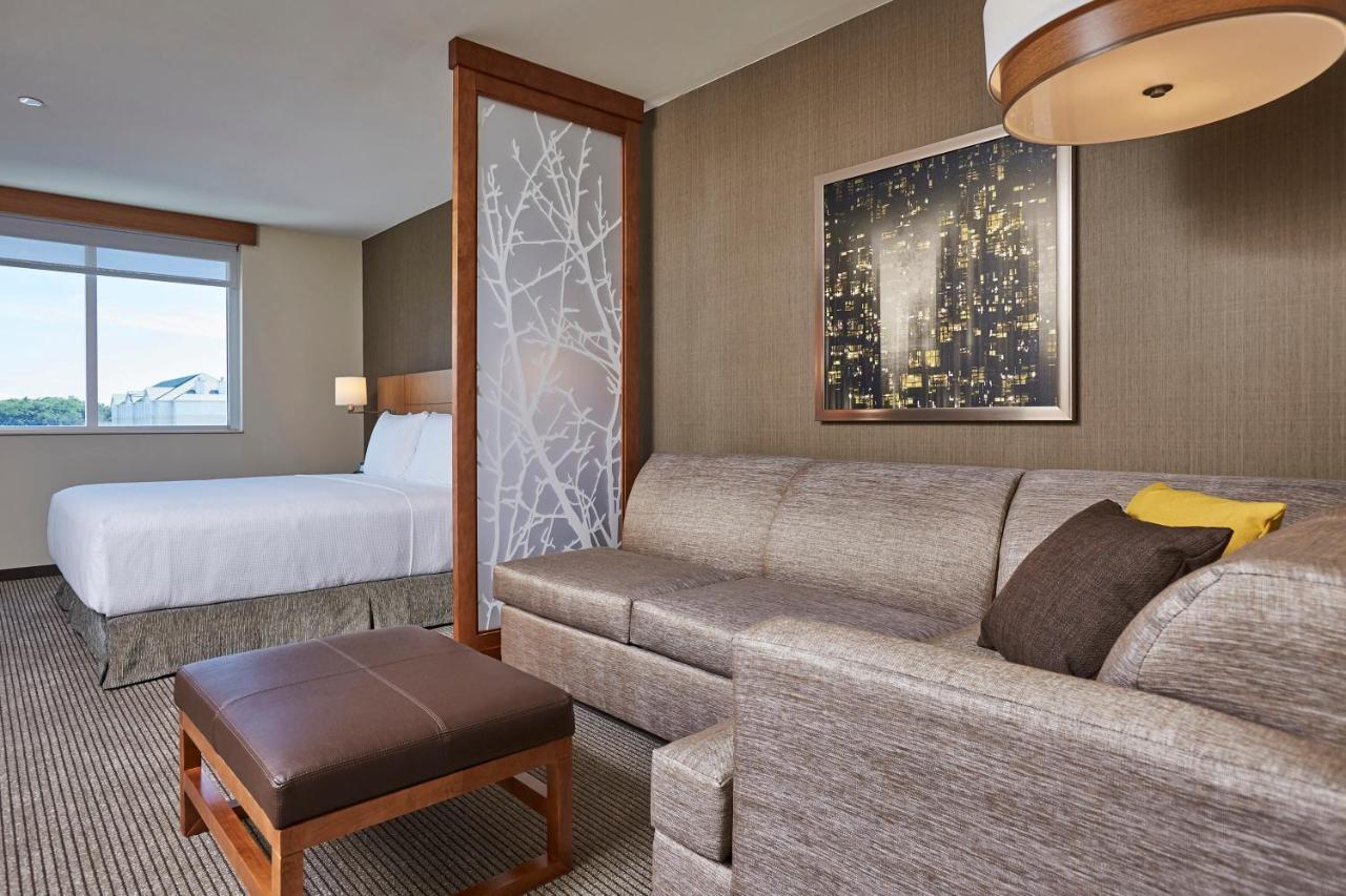 Hyatt Place Toronto/Mississauga Centre Экстерьер фото